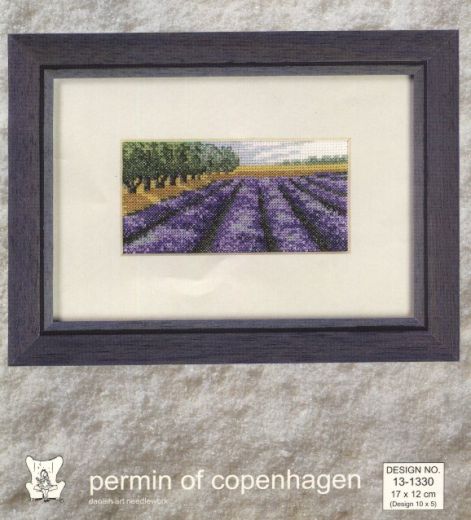 13-1330_field_of_lavender.jpg